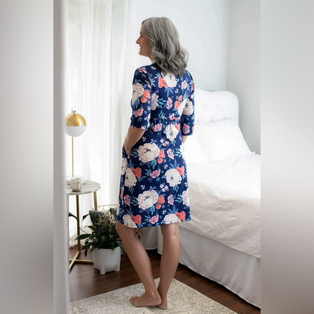 Floral Women's Robe - Picture 5 of 13